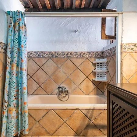 Tatil Evi Romantico Stile Canario. Spa&relax
